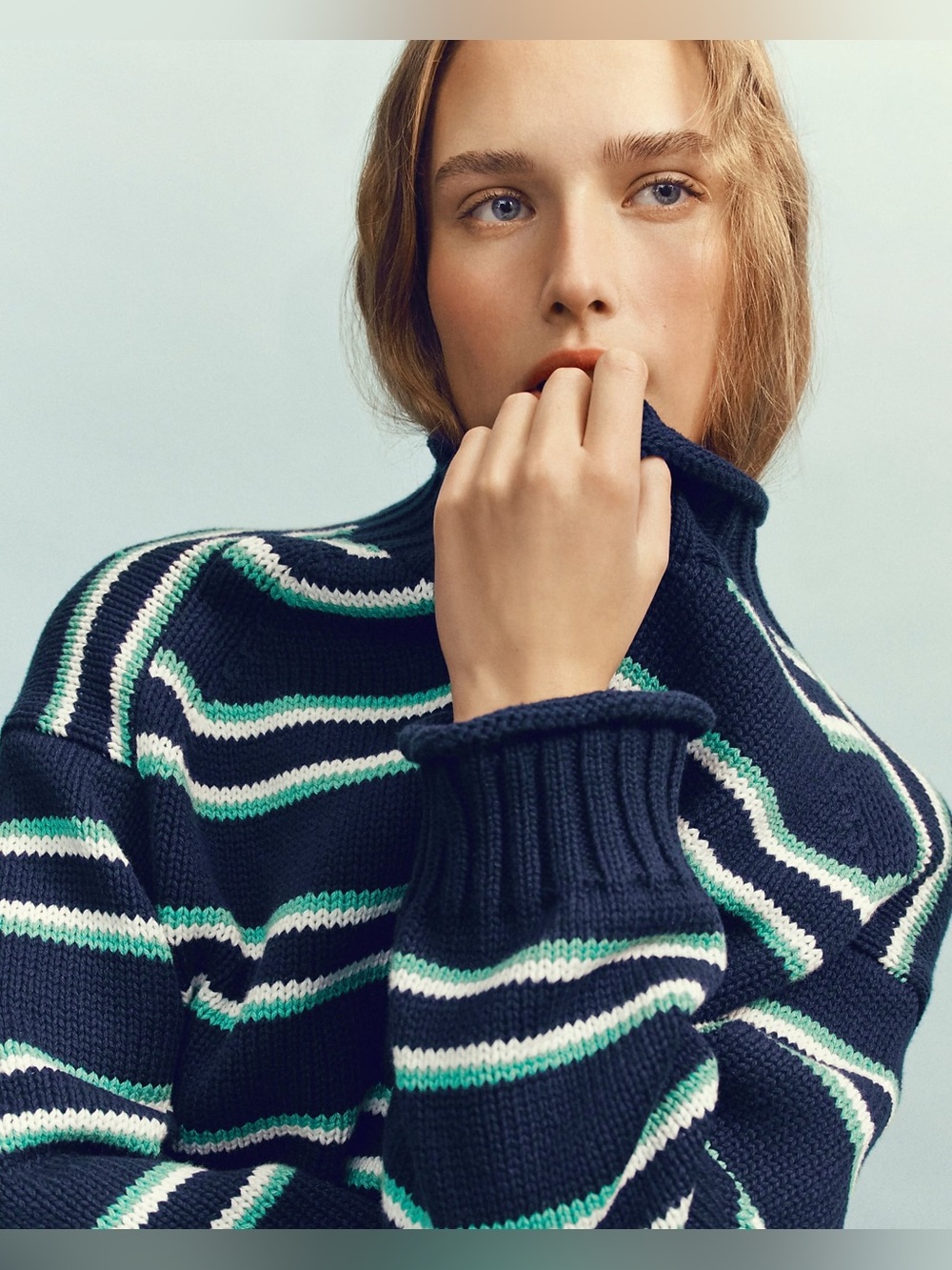 2025 Rollneck™ sweater in stripe - Picture 3 of 6